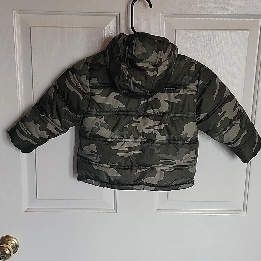 Healthtex boys 24 months, camouflage puffer coat.